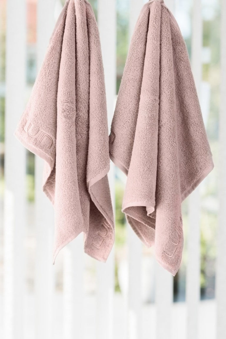 Luin Living - Käsipyyhe 50×80 cm Dusty Rose